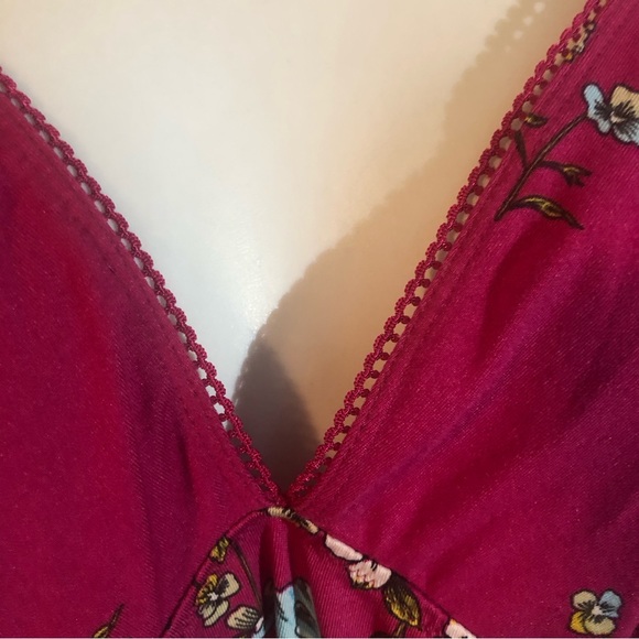 Secret Treasures Floral-Lace Back Nightgown - Picture 4 of 11